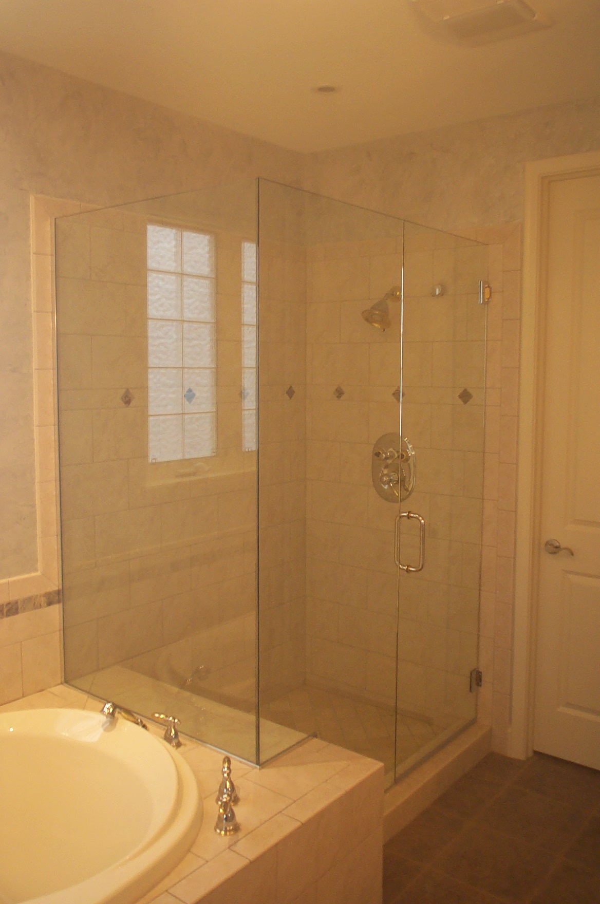 3/8 Frame-less Glass showers